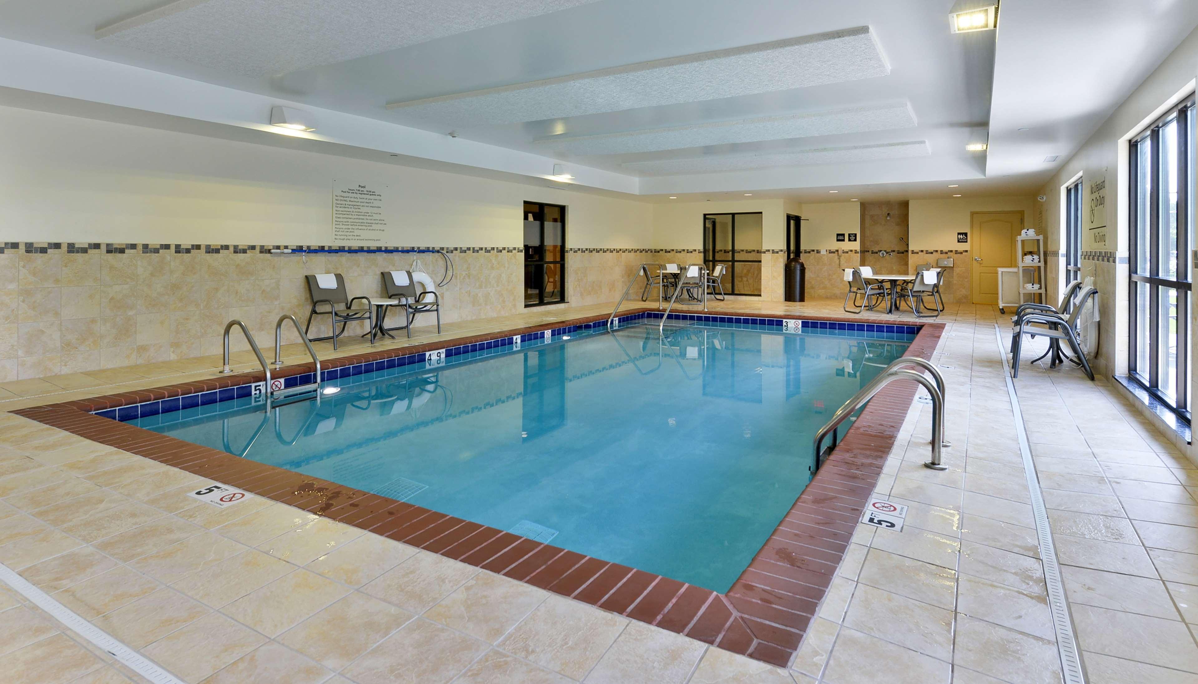 Hampton Inn Iowa City/University Area Exterior photo