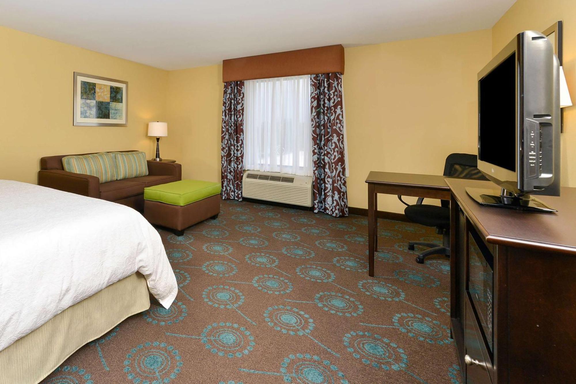 Hampton Inn Iowa City/University Area Exterior photo